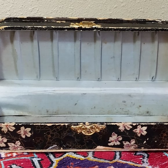 Large Victorian Wood and Celluloid Glove / Brush Box - Edwardian - Picture 11 of 15